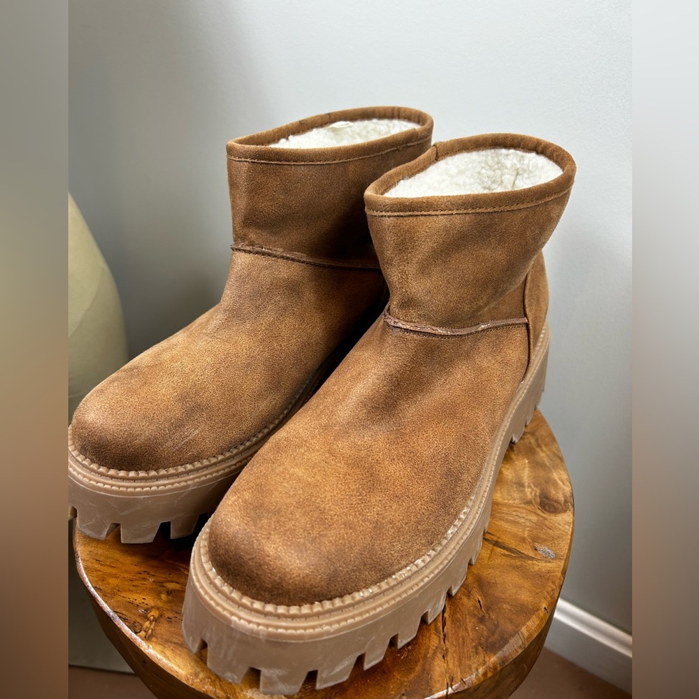 DV by Dolce Vita Lonny Women's Boots - Picture 3 of 8